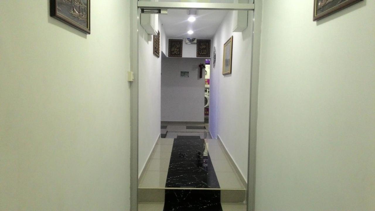Hotel Elwarda Kl City Куала Лумпур Екстериор снимка