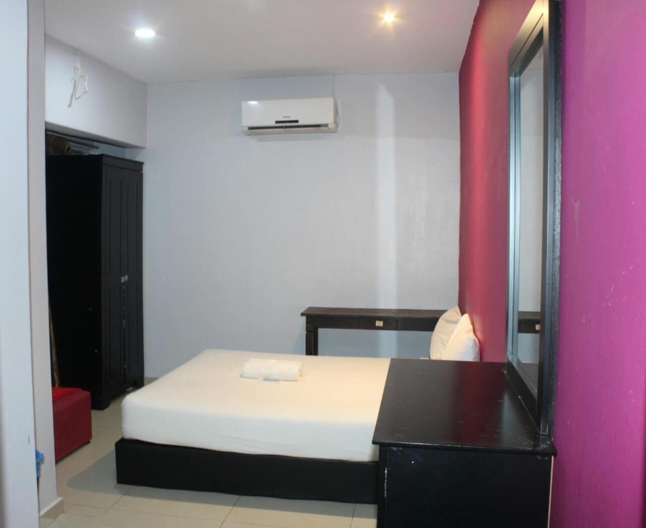 Hotel Elwarda Kl City Куала Лумпур Екстериор снимка