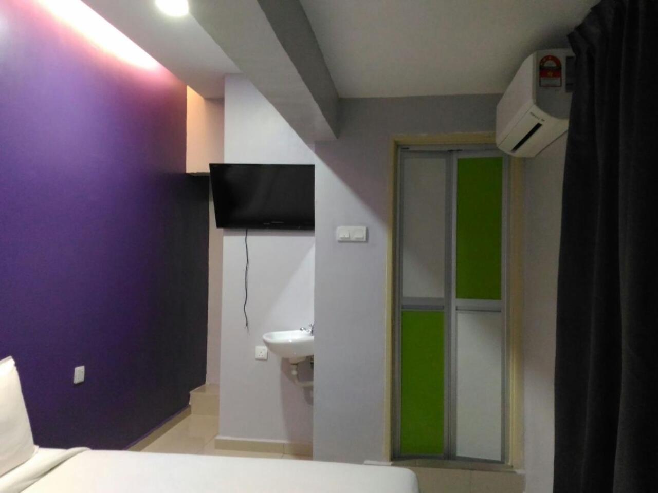 Hotel Elwarda Kl City Куала Лумпур Екстериор снимка